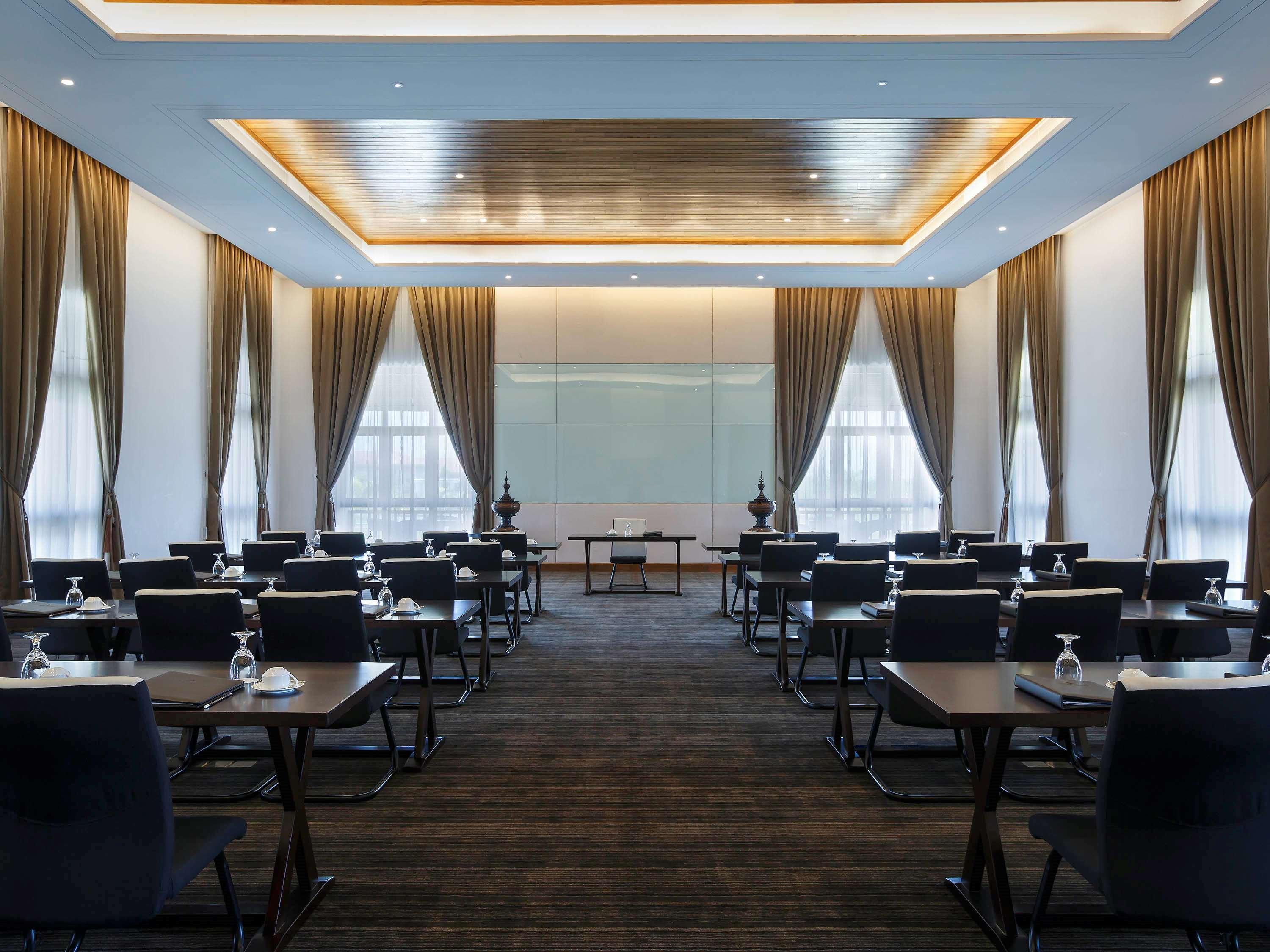 The Lake Garden Hotel Nay Pyi Taw - Mgallery Collection Naypyidaw Exterior photo
